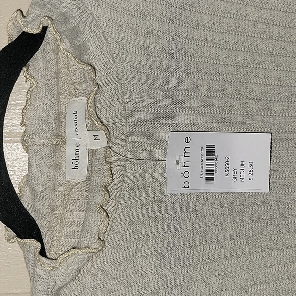 Bohme NWT ribbed ruffleneck top sz M LS - Picture 3 of 5